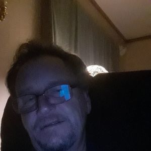 Meet your Posher, Russell